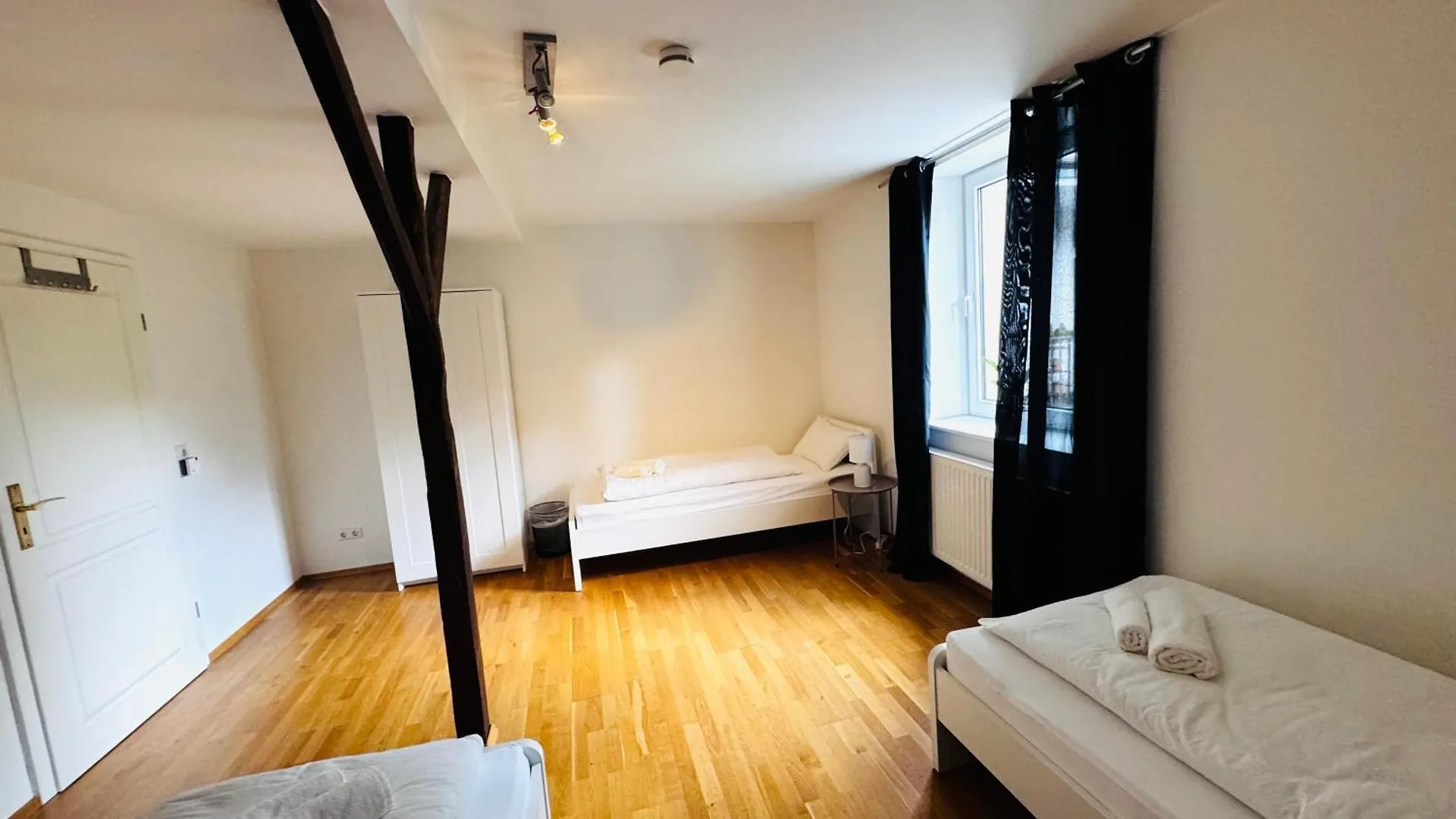 Rum i privatbostad Taparia Segovia Unterkunft Lägenhet Hamburg-Harburg